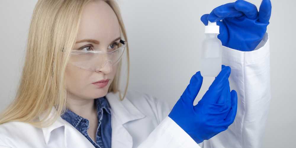 What are the benefits of niacinamide for the skin?